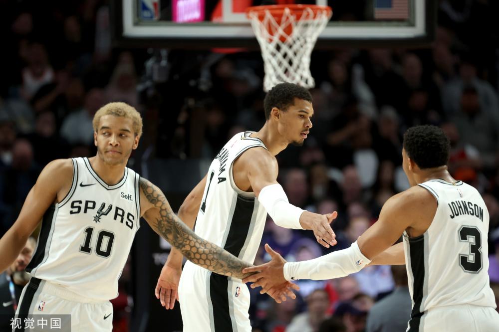 既是荣誉 既是荣誉