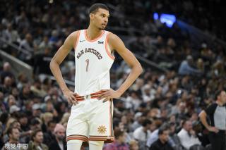 他的体态和 他的体态和