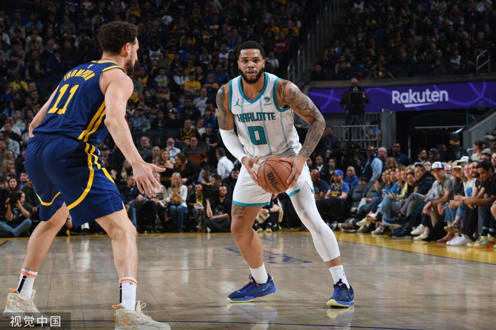 赛场上的巨 赛场上的巨