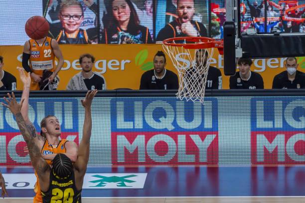 形成互补 形成互补