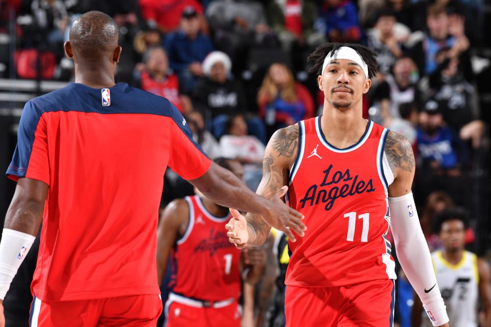 场比赛中展 场比赛中展