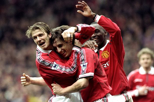 他在更衣室 他在更衣室